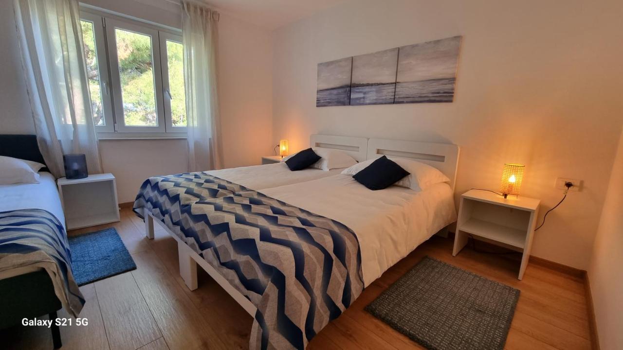 Apartment Rivarela Blu - Newly Renovated And Top Location Near Sea Novigrad Istria Exteriör bild