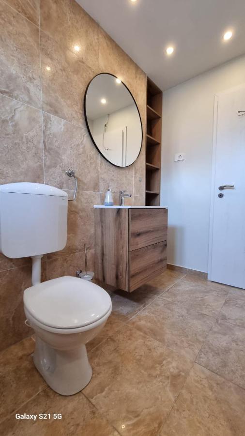 Apartment Rivarela Blu - Newly Renovated And Top Location Near Sea Novigrad Istria Exteriör bild