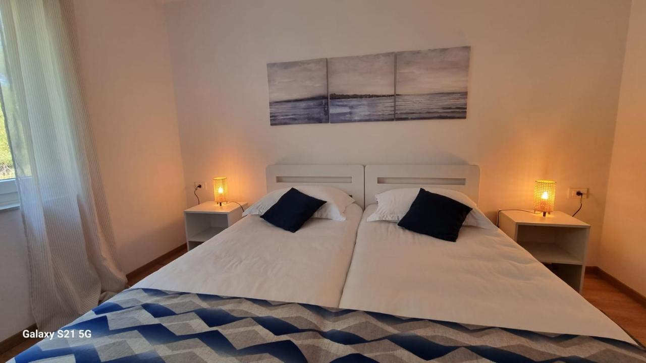 Apartment Rivarela Blu - Newly Renovated And Top Location Near Sea Novigrad Istria Exteriör bild
