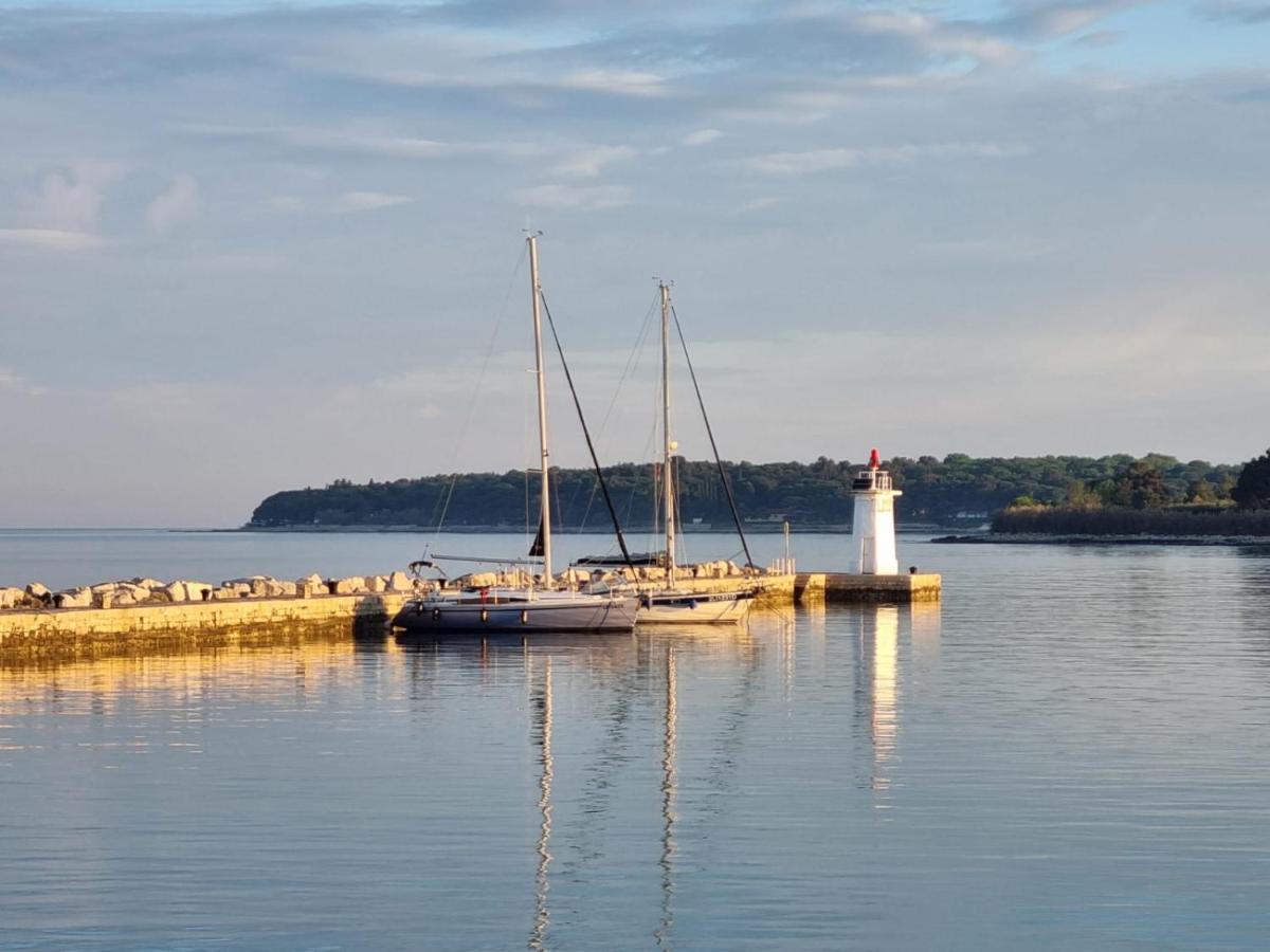 Apartment Rivarela Blu - Newly Renovated And Top Location Near Sea Novigrad Istria Exteriör bild