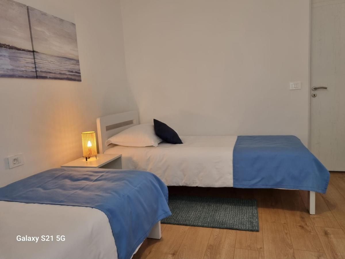 Apartment Rivarela Blu - Newly Renovated And Top Location Near Sea Novigrad Istria Exteriör bild