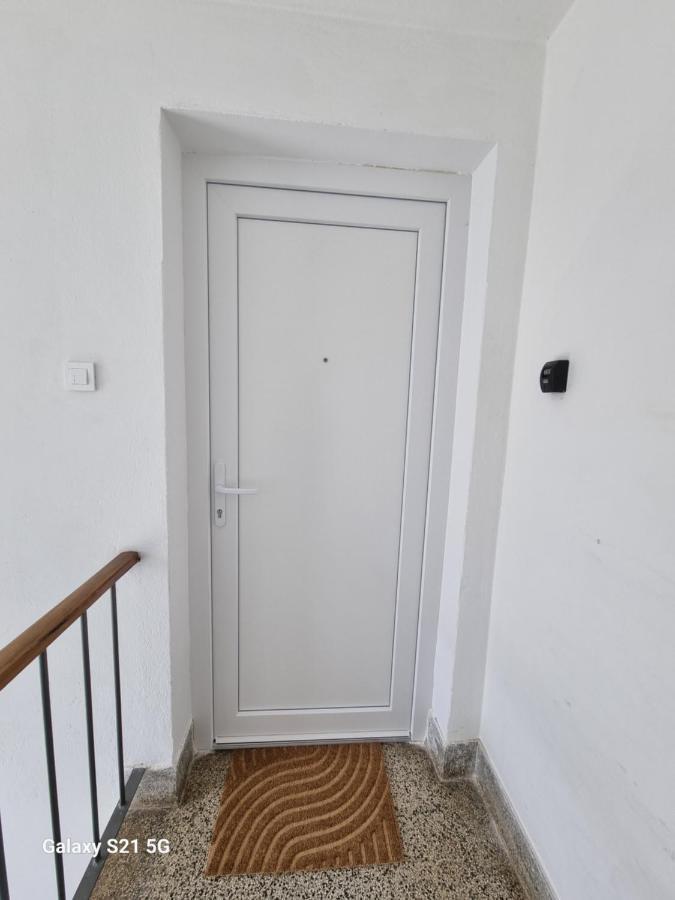 Apartment Rivarela Blu - Newly Renovated And Top Location Near Sea Novigrad Istria Exteriör bild